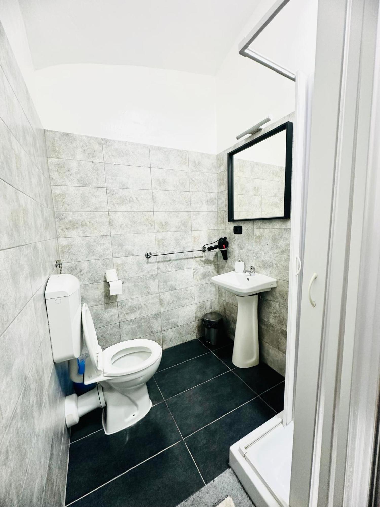 Beking Rome Hotel Bagian luar foto